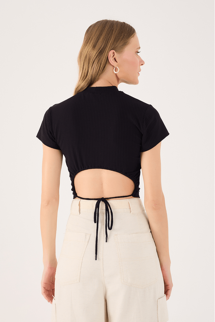 Blusa Costas Vazadas