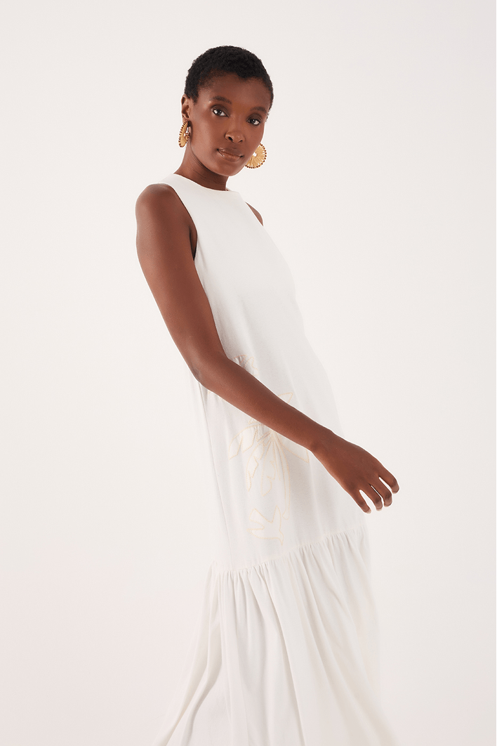Vestido Com Aplicações Bordados