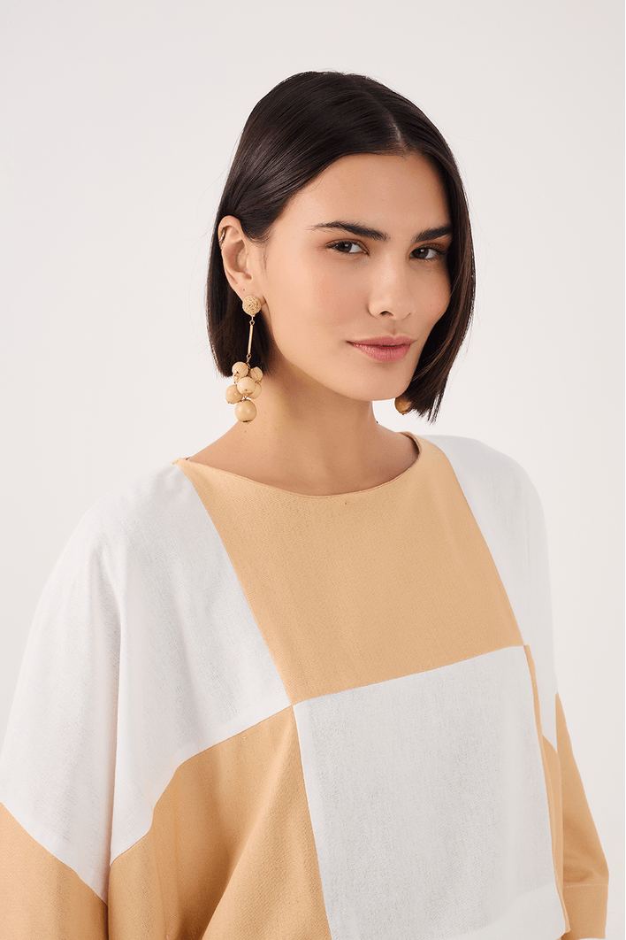 Blusa Linho Recortes