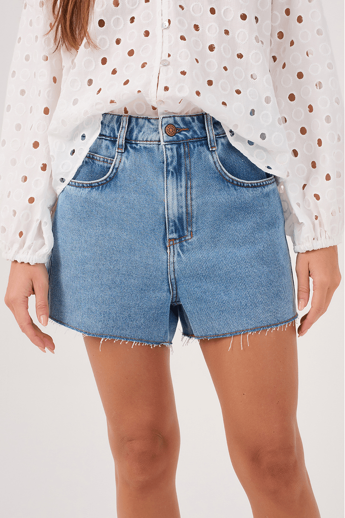 Short Jeans Médio