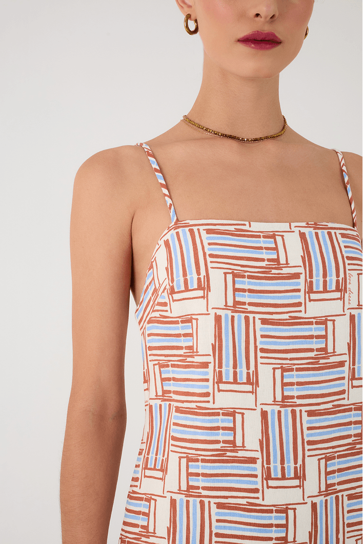Vestido Curto Estampa Cadeirinhas