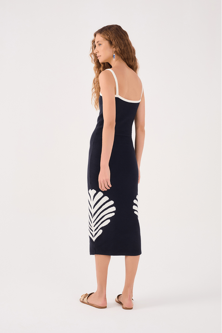 Vestido Tricot Detalhe Conchas
