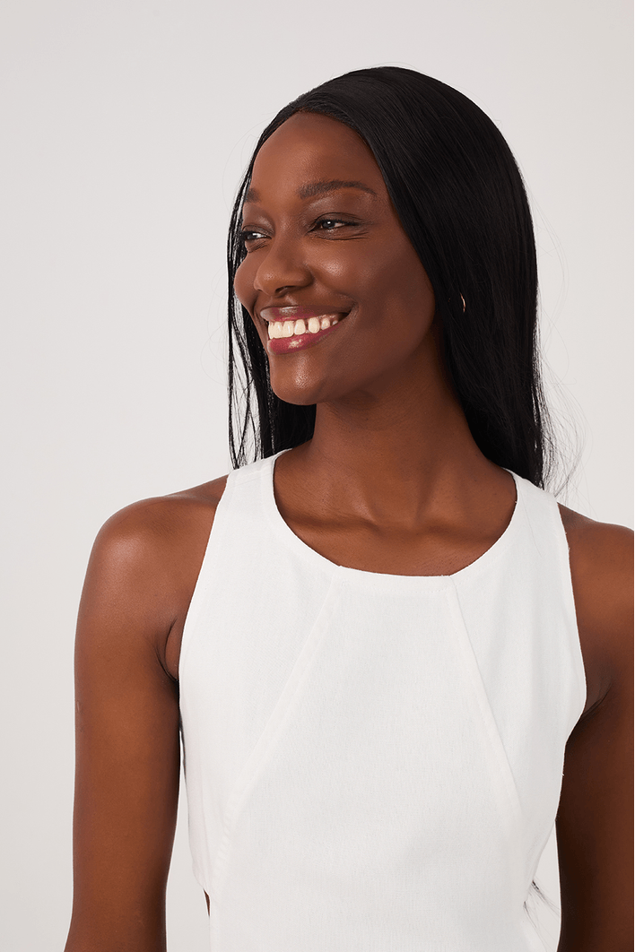 Vestido Cropped Linho Recorte Lateral