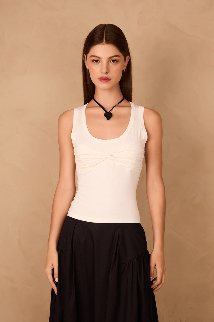 Blusa Com Sobreposição