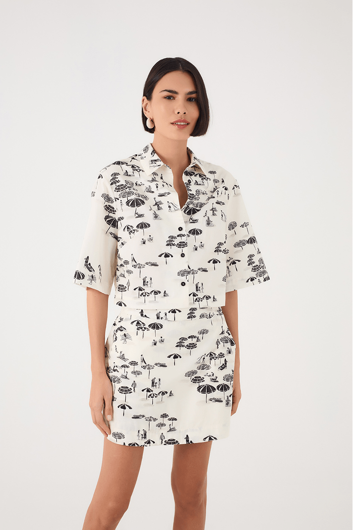 Camisa Cropped Estampa Pé Na Areia