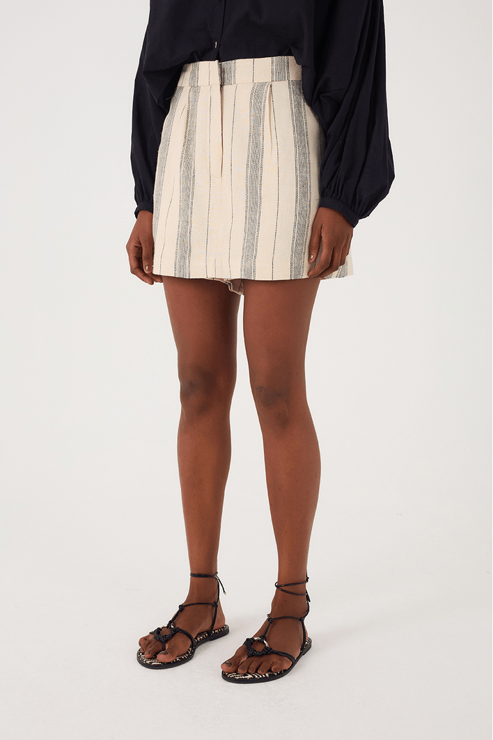 Short Saia Linho Listrado