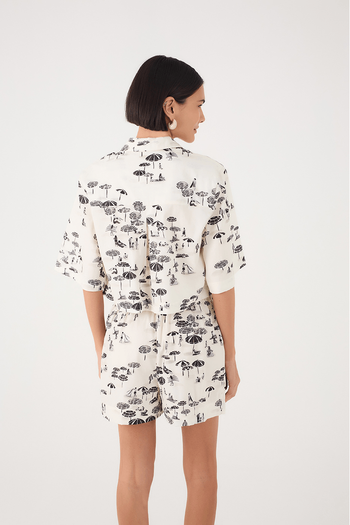 Camisa Cropped Estampa Pé Na Areia