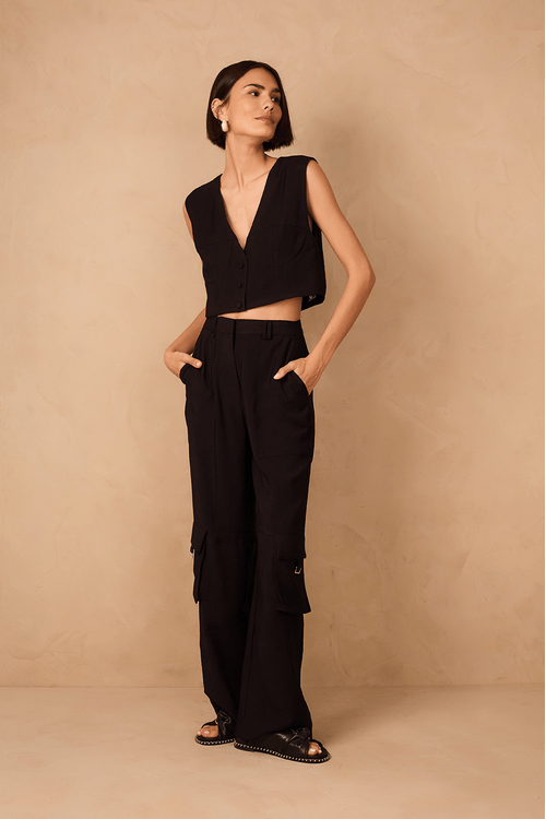 Calça Bolsos Laterais
