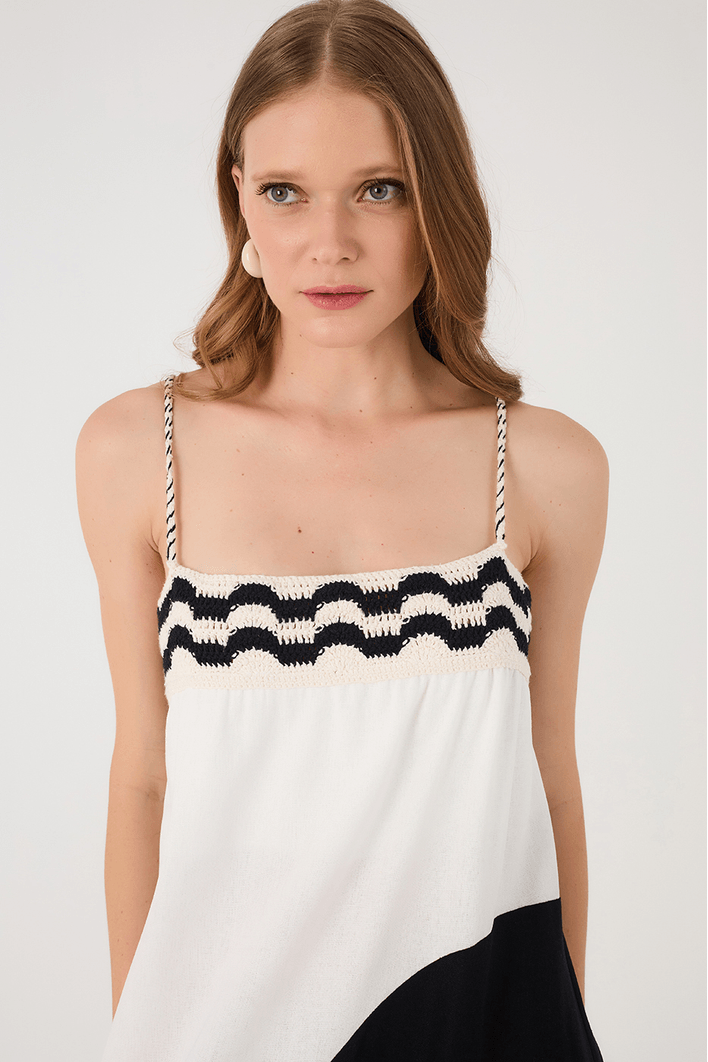 Vestido Cropped Linho Pala Crochê