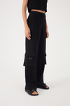 Calça Bolsos Laterais