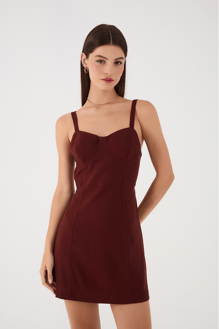 Vestido Curto Linho Recortes