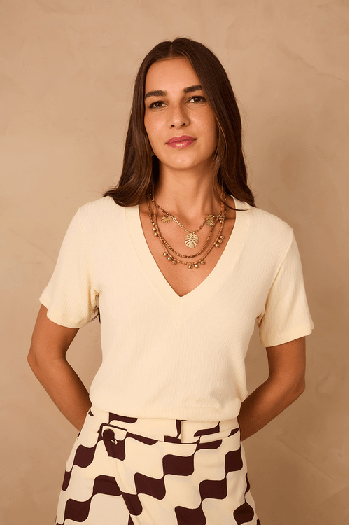 T-shirt Básica Decote V