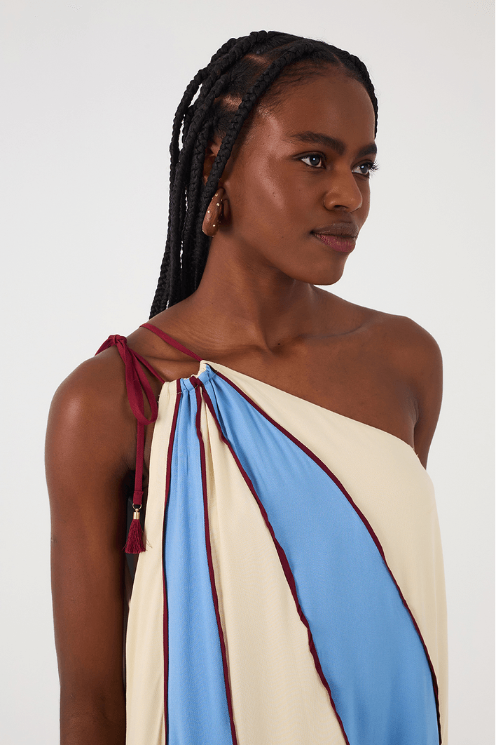 Vestido Crepe Recortes Color
