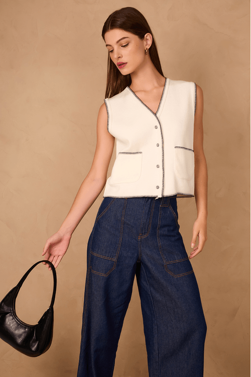 Colete Tricot Com Detalhe