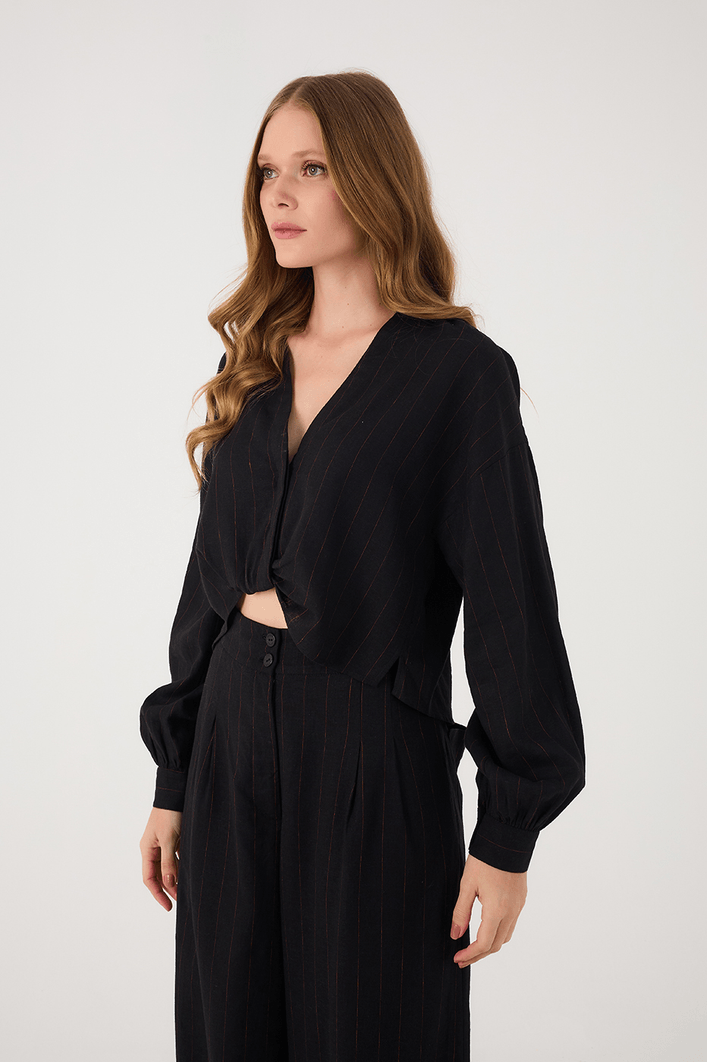 Camisa Cropped Listras Ombro Deslocado