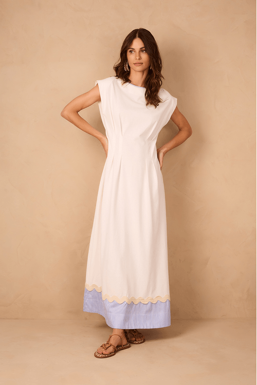 Vestido Com Barra Listra