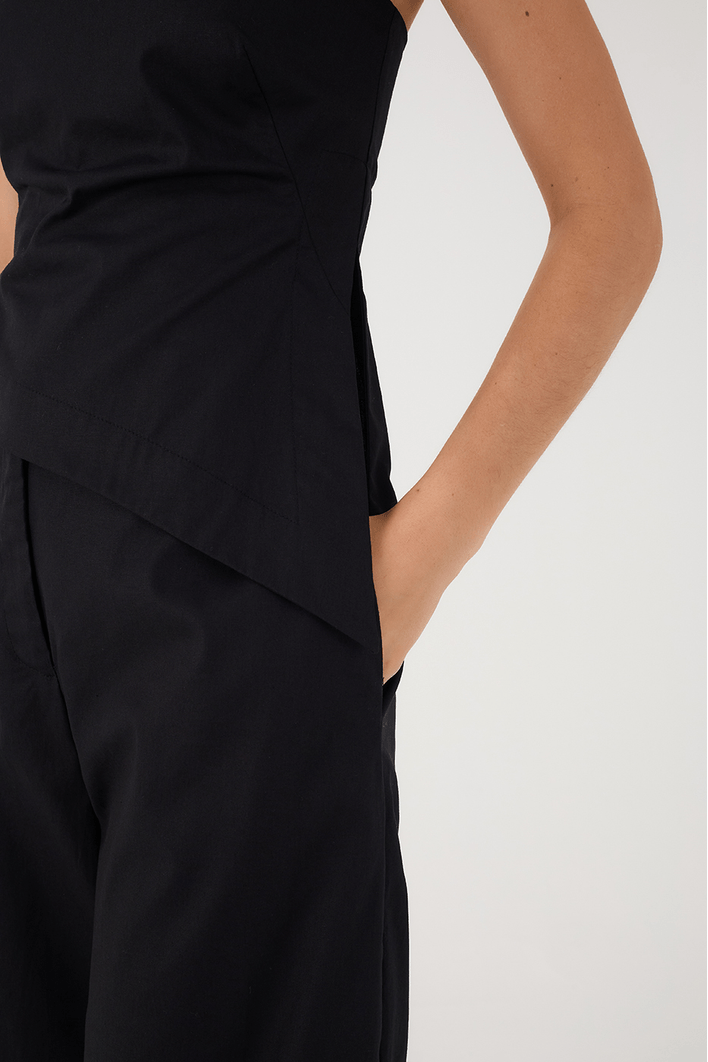 Blusa Sem Alça Assimétrica