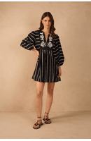 Vestido Curto Algodão Pespontado Bordado