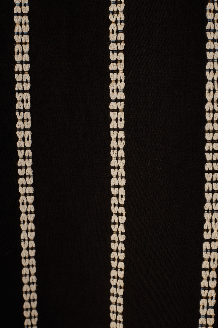 PRÉ-VENDA | Vestido Curto Algodão Pespontado Bordado