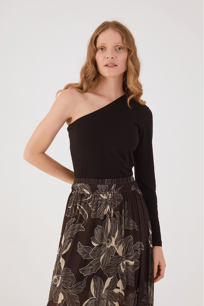 Blusa Malha Crepe Ombro Só