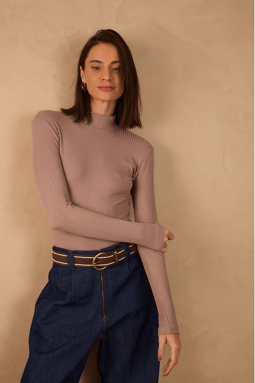 Blusa Básica Gola Alta