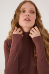 Blusa Básica Gola Alta