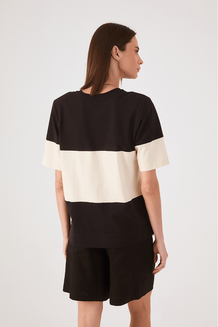 T-shirt Recorte Bicolor