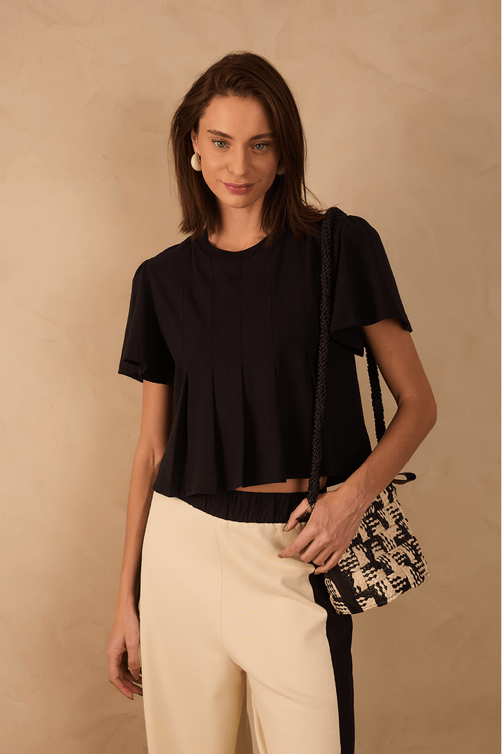Blusa Batinha Com Pregas