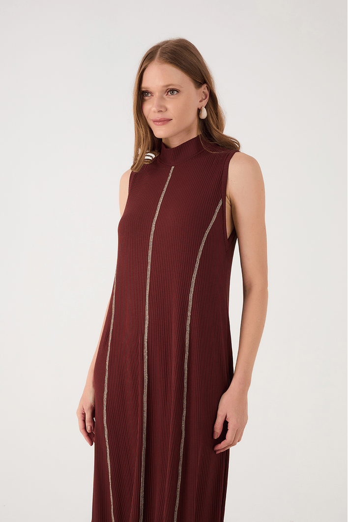Vestido Canelado Pesponto