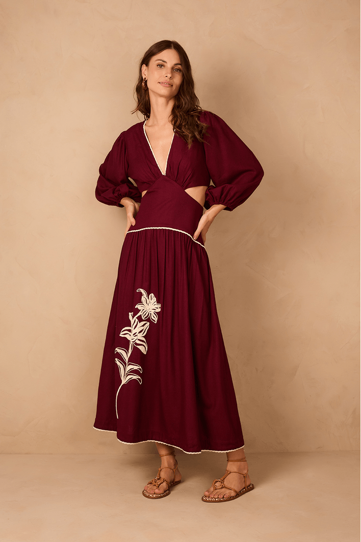 Vestido Midi Linho Bordado Flores