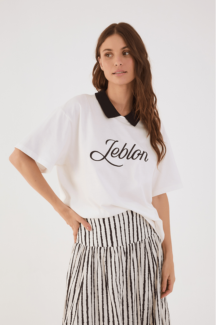 T-shirt Bordada Leblon