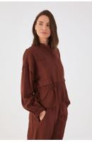 Parka Com Sobreposição