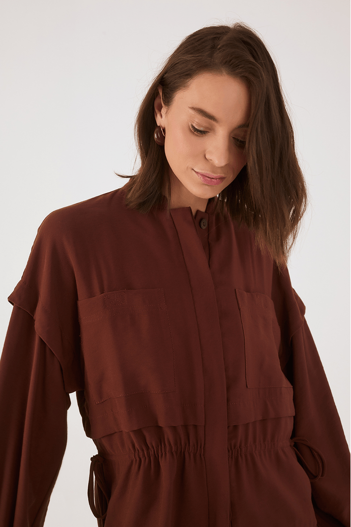 Parka Com Sobreposição