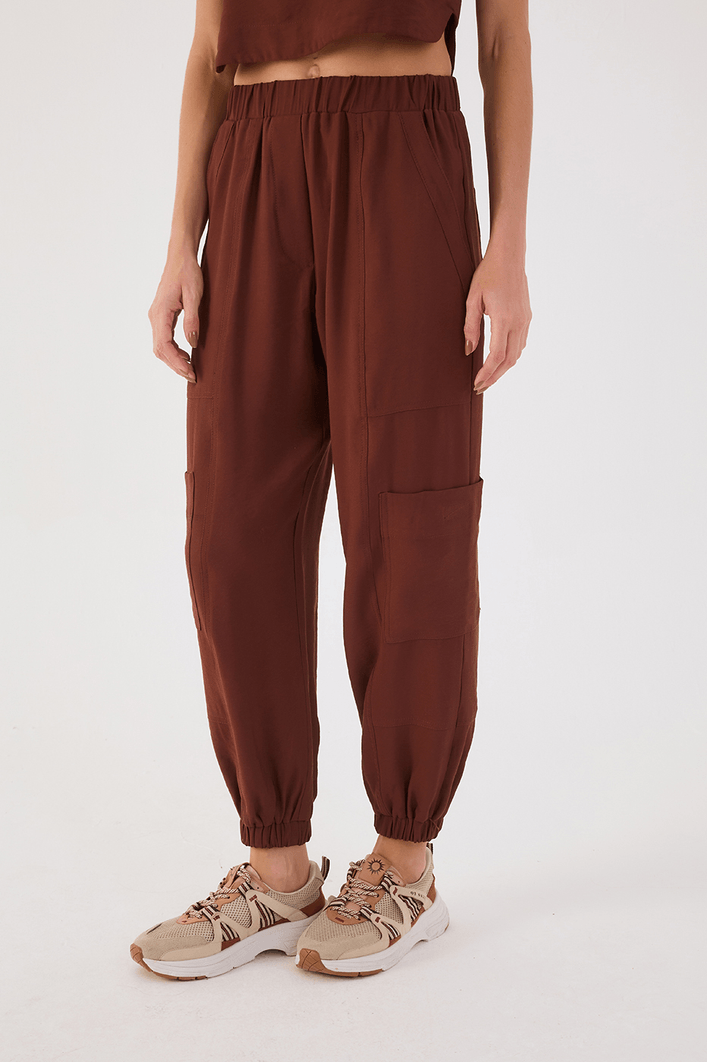 Calça Bolsos
