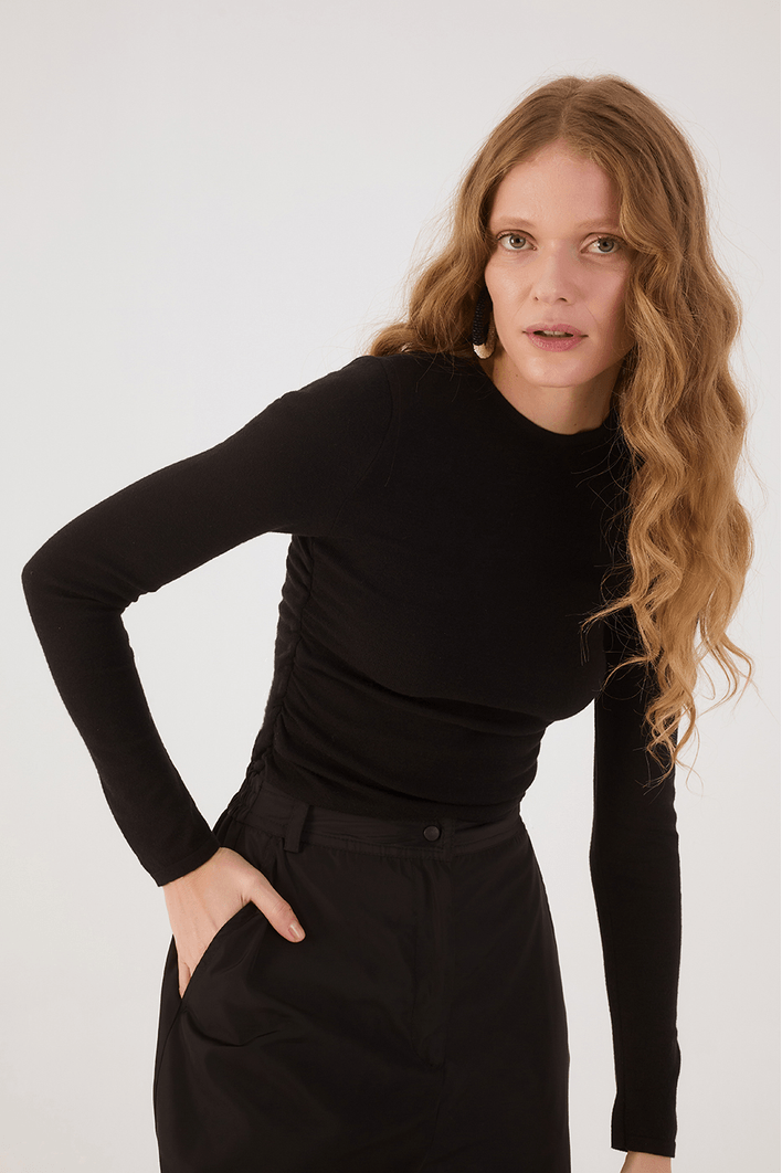 Blusa Tricot Franzidos Laterais