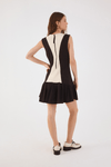 Vestido Recortes