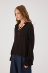 Camisa Crepe Decote Tesoura
