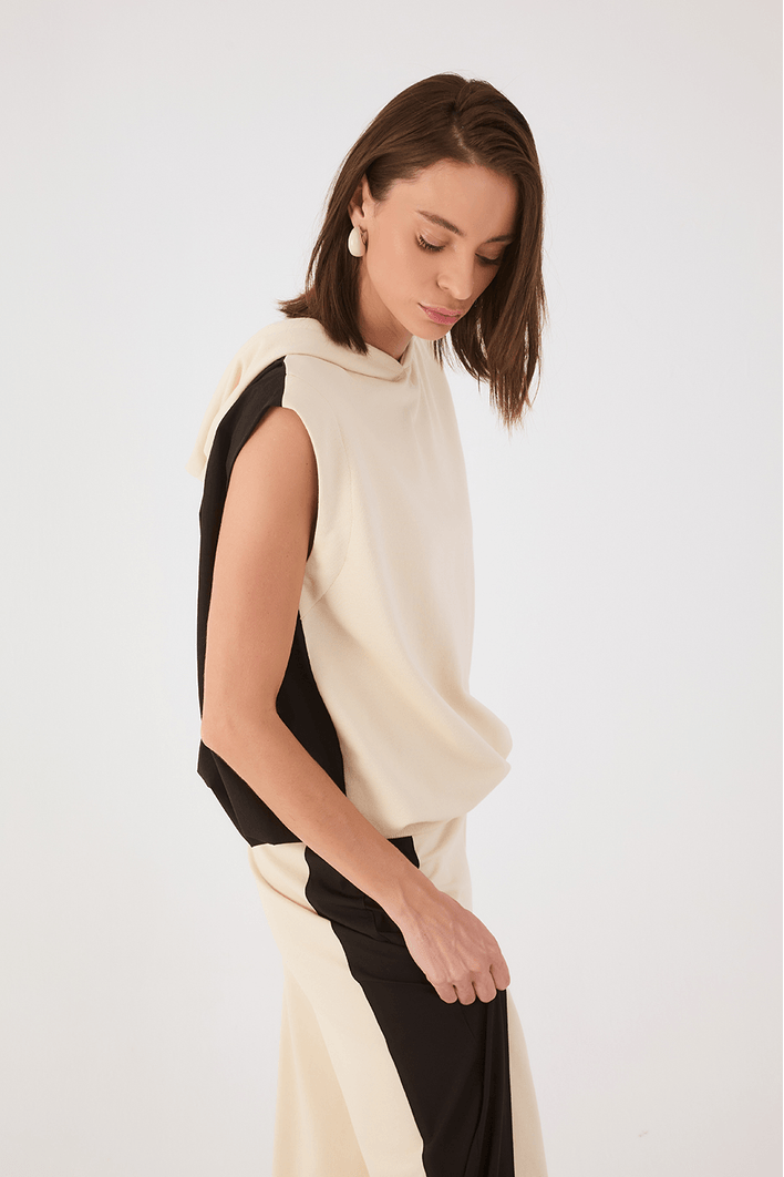 Blusa Moletom Com Nylon