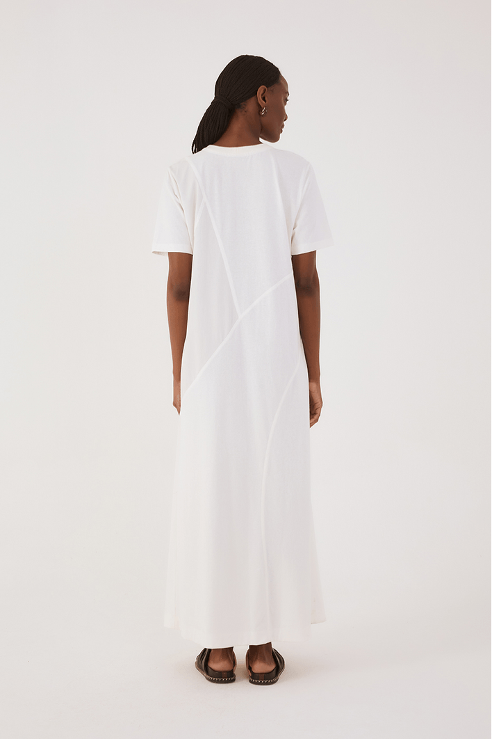 Vestido Recortes Com Tecido