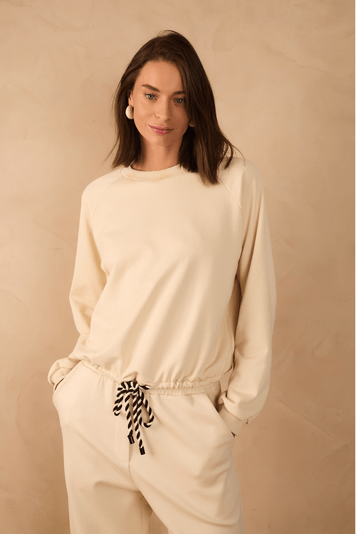 Blusa Moletom Com Alto Relevo