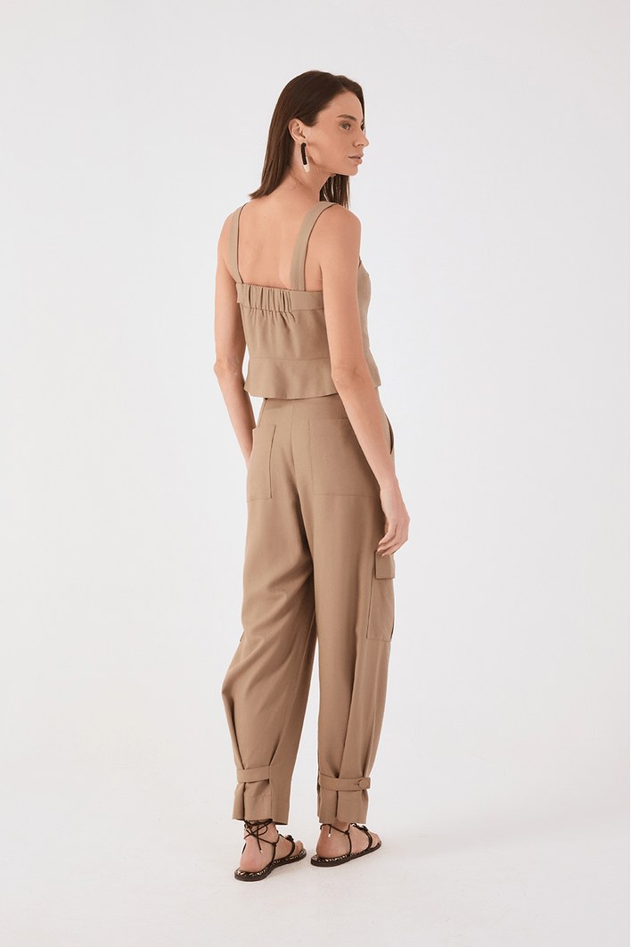 Calça Linho Bolsos Laterais
