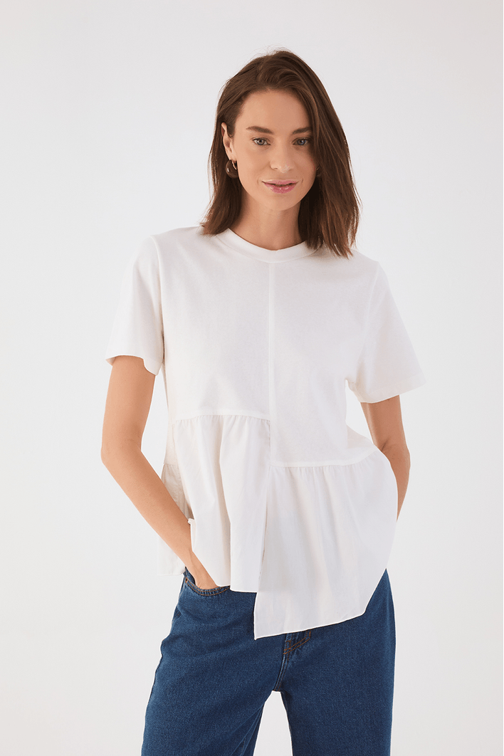 Blusa Babado Com Tecido