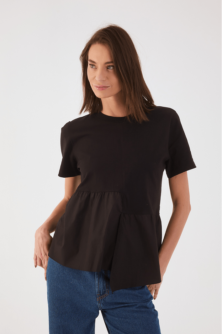 Blusa Babado Com Tecido