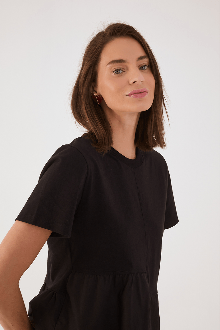Blusa Babado Com Tecido