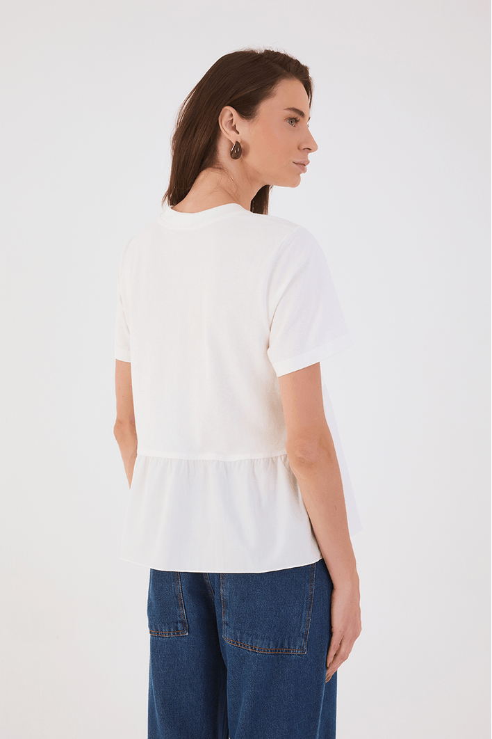 Blusa Babado Com Tecido