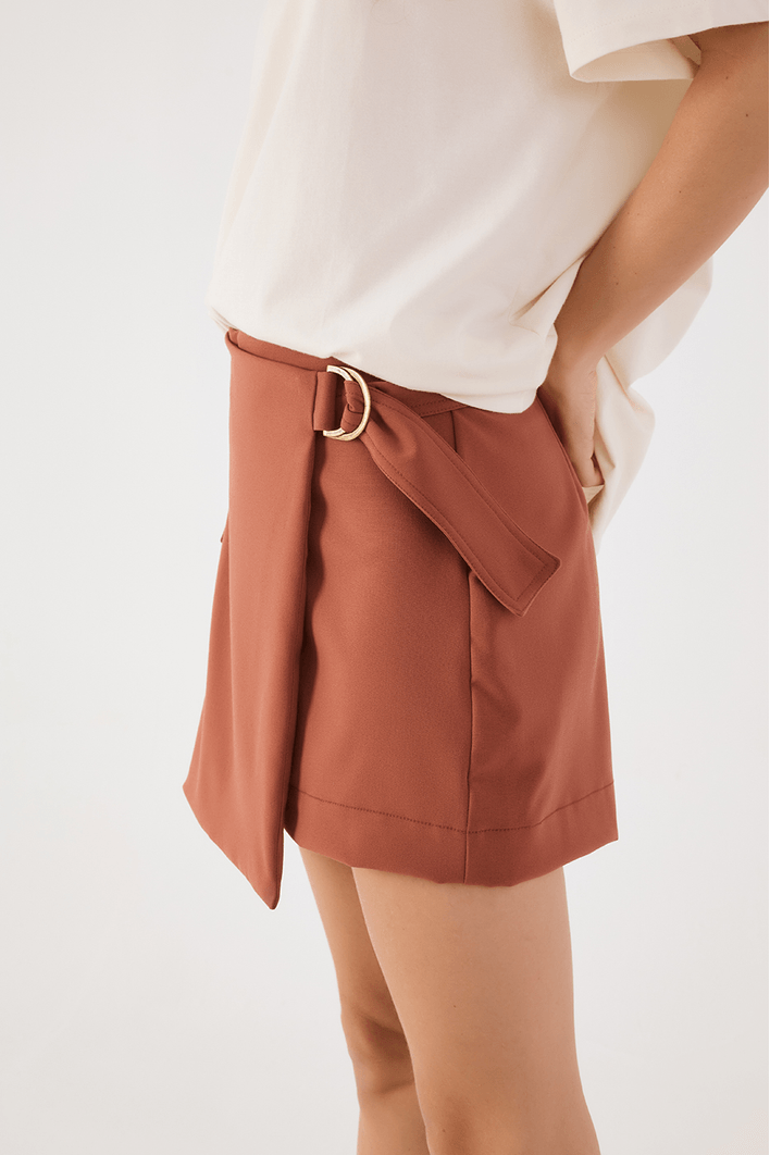Short Saia Bolso Lateral