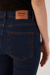 Calça Jeans Skinny Confort