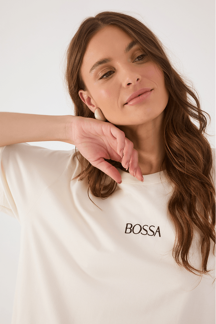 T-shirt Bordado Bossa