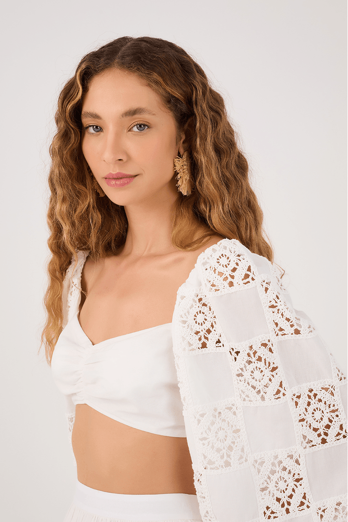 Blusa Manga Patch Crochê