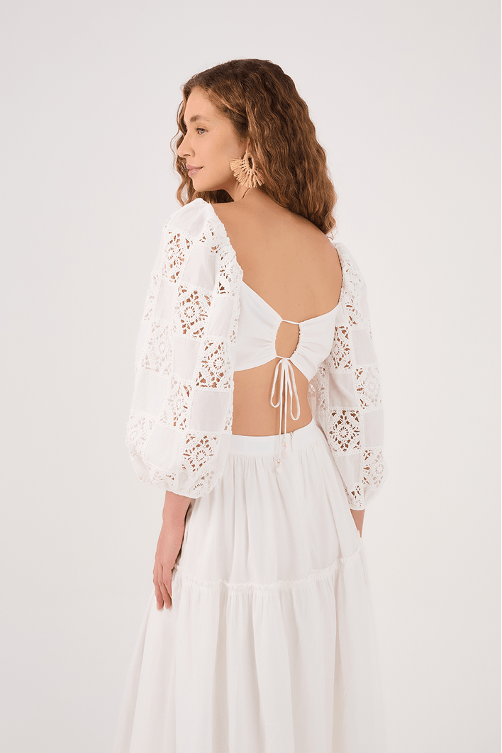 Blusa Manga Patch Crochê